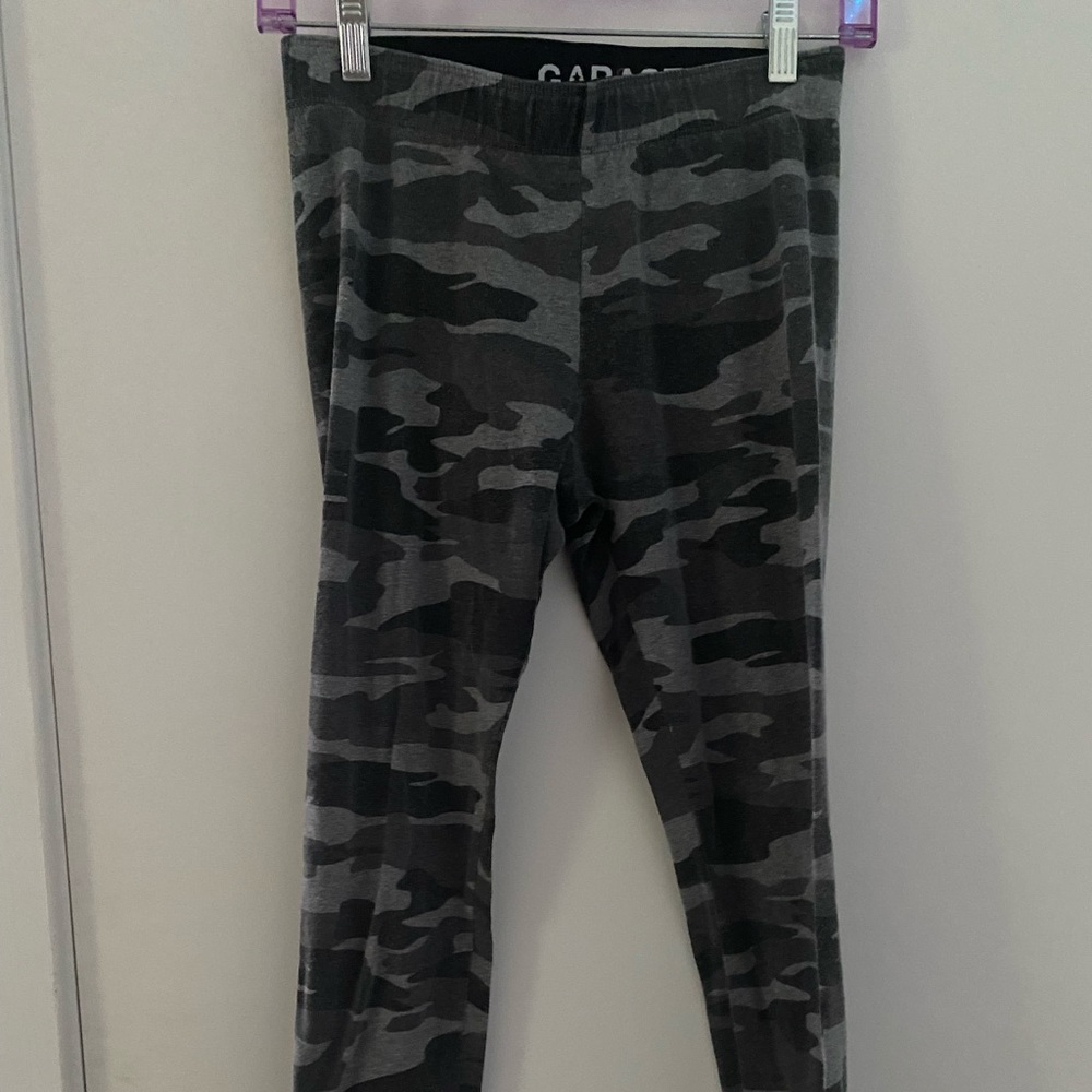 Garage High Waist Camo Leggings